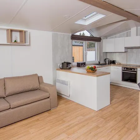 度假居 Tinyhaushotel 3*