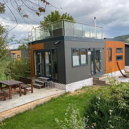 度假居 Tinyhaushotel 3*