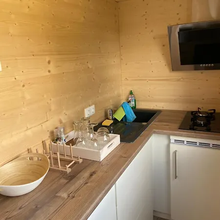 Tinyhaushotel بيت للعطل