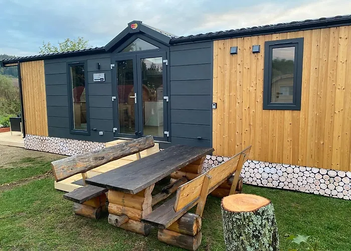 Tinyhaushotel 3*